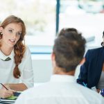 Come fare un colloquio di lavoro in inglese: frasi di cortesia e verbi modali