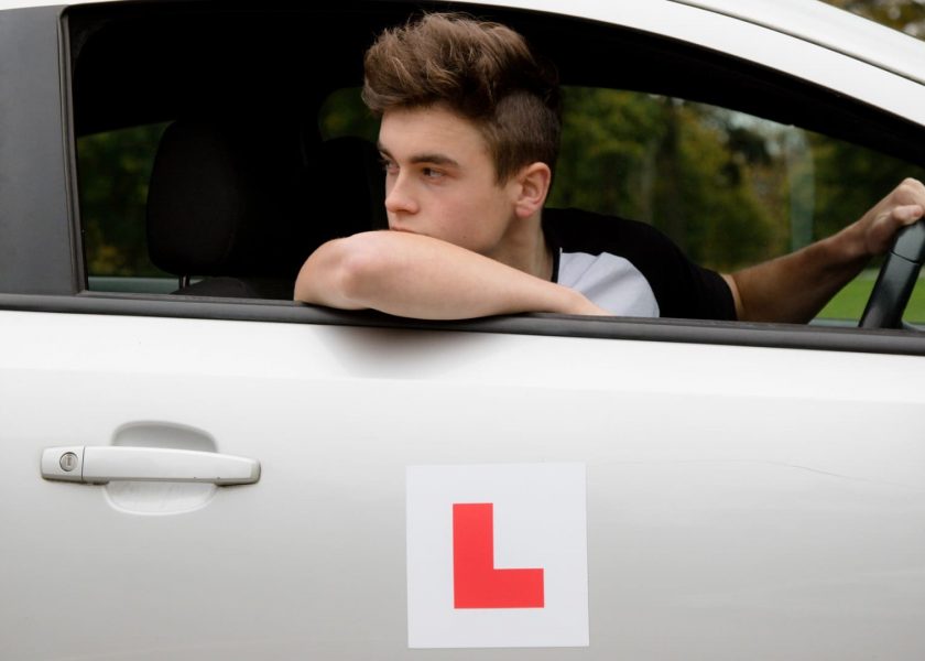 Come prendere la patente nel Regno Unito