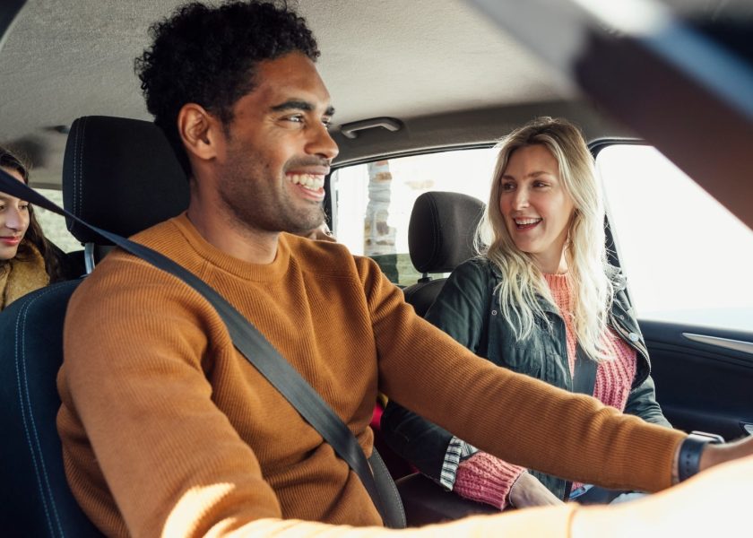 perché gli inglesi guidano a sinistra