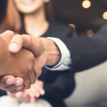 Quali sono i saluti formali in inglese?